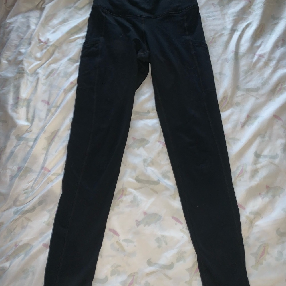 Aerie leggings with pockets